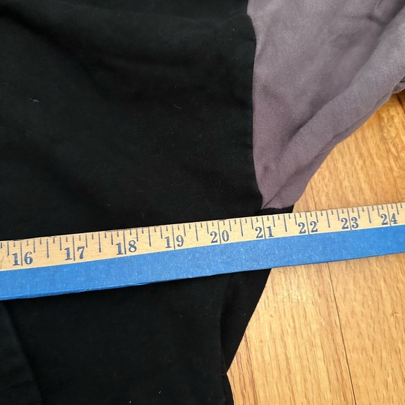 Buff Bunny crop Sweatshirt Size M (j10 - Picture 8 of 10